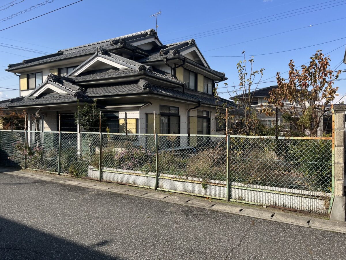 新規物件「中古一戸建」東近江市東沖野2丁目　3480万円